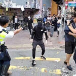 中共警察实弹射击香港示威者