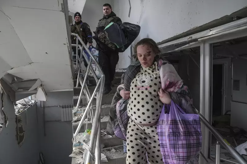 10死16伤！俄空袭乌妇幼医院 中共这样为俄辩解