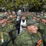 俄罗斯士兵和神职人员 - 壮丁