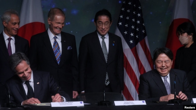 日本首相岸田文雄和美国国务卿布林肯1月23日在华盛顿的NASA总部。