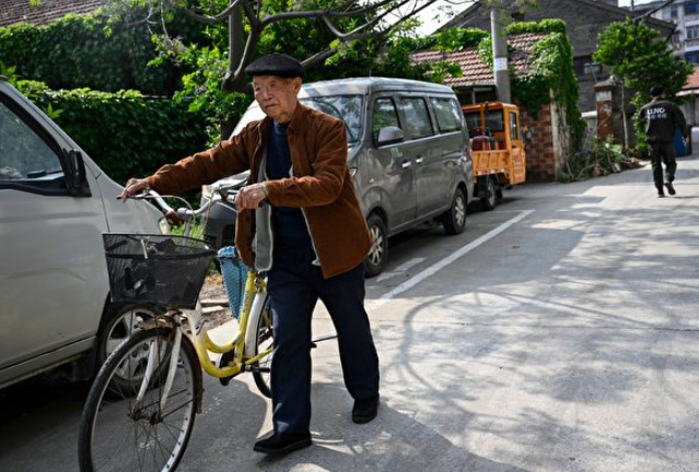 人口危机有多严重  中国最“老”县城一窥端倪 - 老龄化