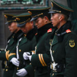 军方老军头命令习近平辞去军委主席职务