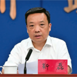 李克强铁杆靳磊任深圳书记，习大本营被抄家；习近平不敢离开北京