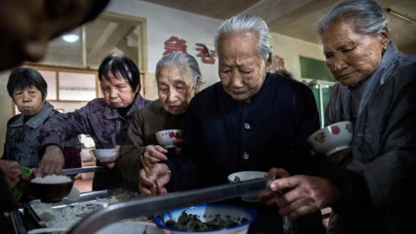 养老院 中国老人